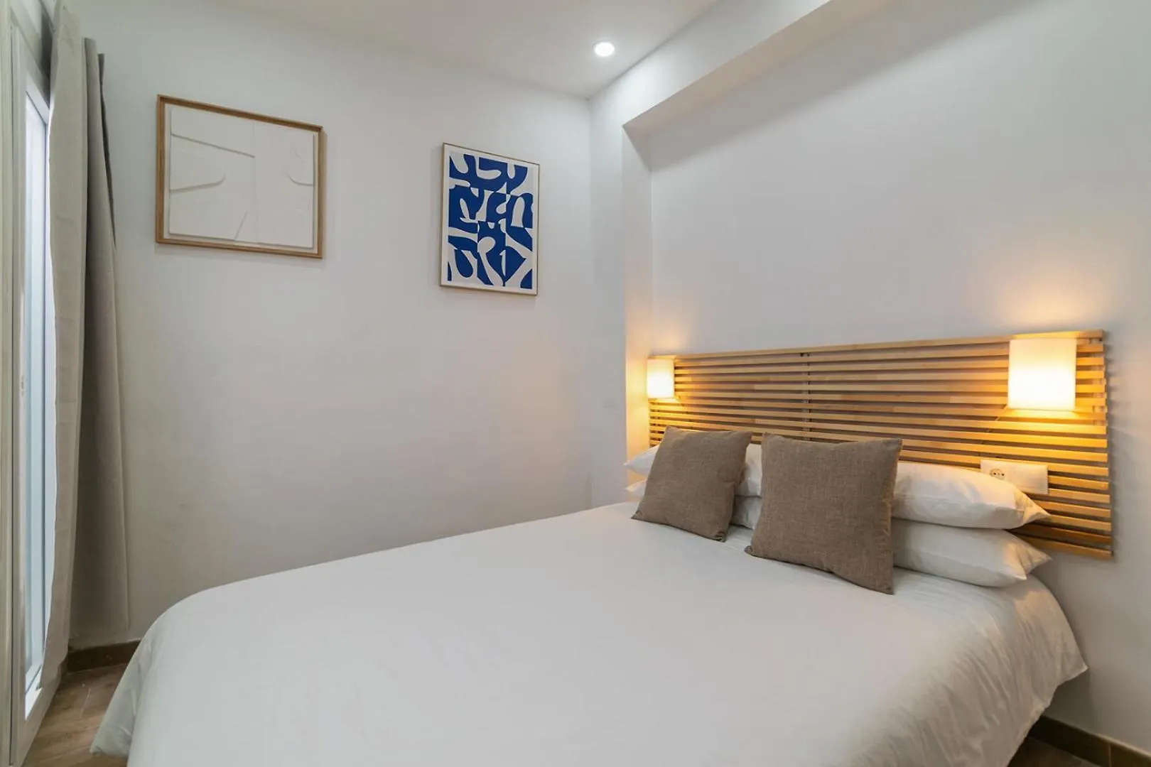 Hotel Livinn House - Self Check In L'Hospitalet de Llobregat