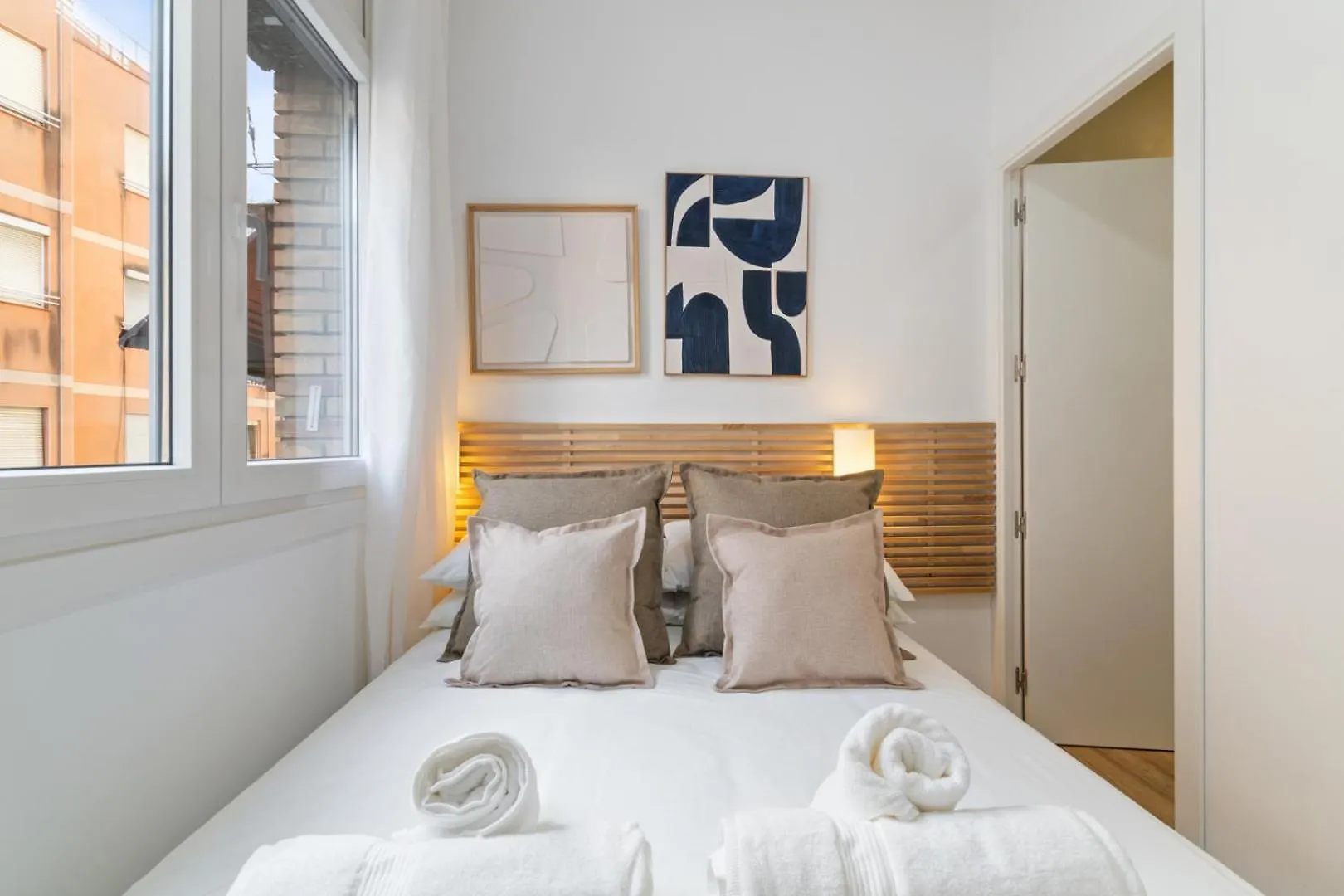 Livinn House - Self Check In L'Hospitalet de Llobregat Spain