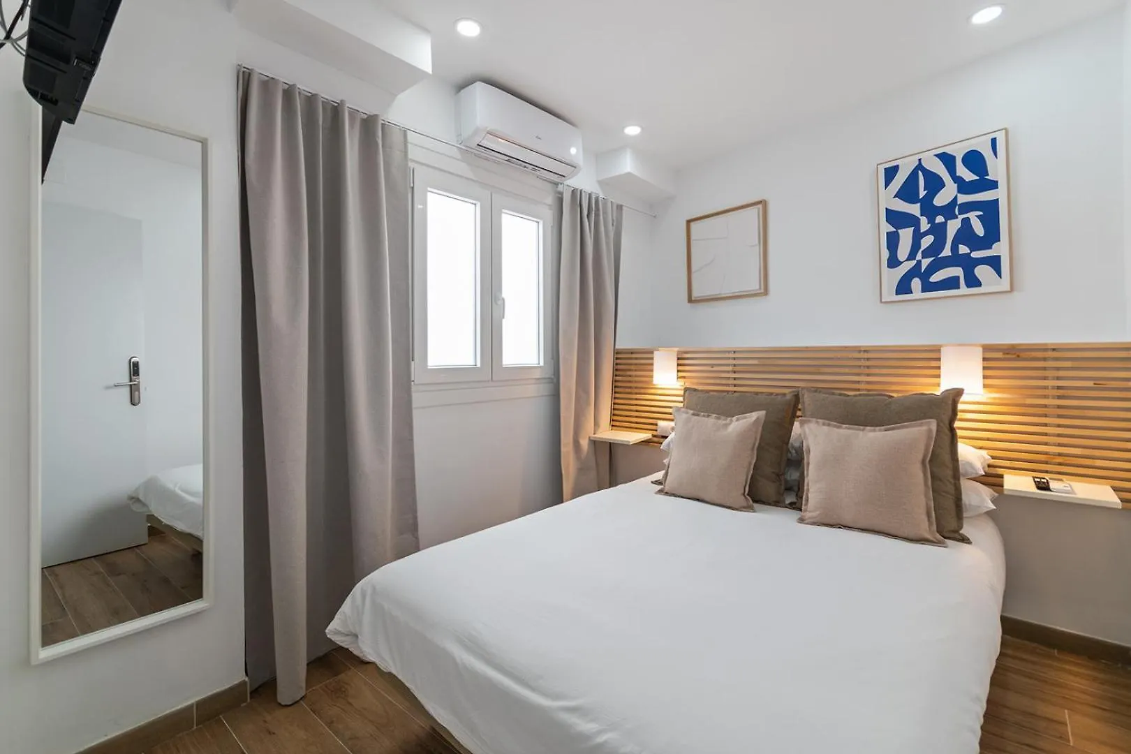 Livinn House - Self Check In L'Hospitalet de Llobregat